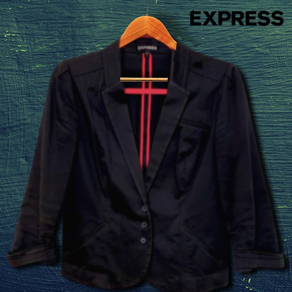 Women’s Express 3/4 Sleeve Blazer